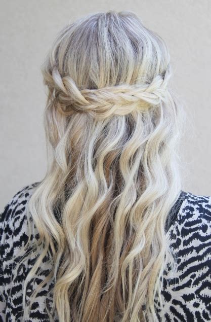(for a more detailed tutorial on how to do a dutch braid click here.) try to keep the crown braid as close to your hair line as possible to get the full effect of the braid. Braided Crown II - Twist Me Pretty