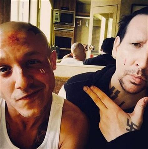'what a piece of work is man'. Juice and his poetry lovin' prison BAE Ron Tully aka ...