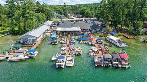 Visit Waupaca Wi And The Chain Olakes Clear Water Harbor Inc