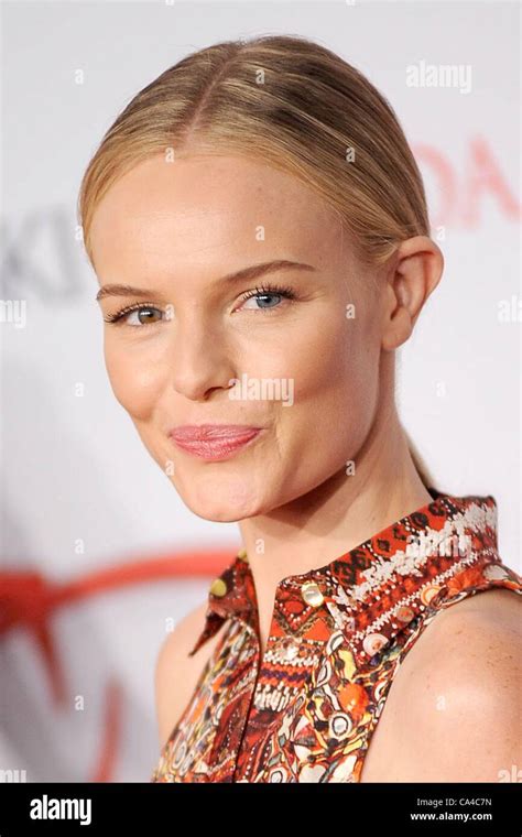 Kate Bosworth At Arrivals For 2012 Cfda Fashion Awards Alice Tully Hall At Lincoln Center New