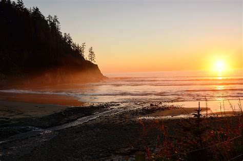 Where To See Incredible Oregon Sunsets At The Coast