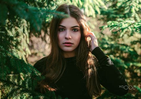 Hintergrundbilder Gesicht Sonnenlicht Wald Frau Modell Porträt