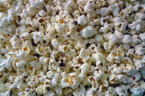 How Is Popcorn Made The Physics Of Cooking Popcorn