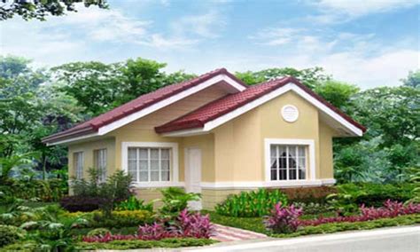 Maybe you would like to learn more about one of these? Small House Exterior Design Ideas Classic Exterior House ...