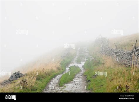Roman Road Yorkshire Hi Res Stock Photography And Images Alamy