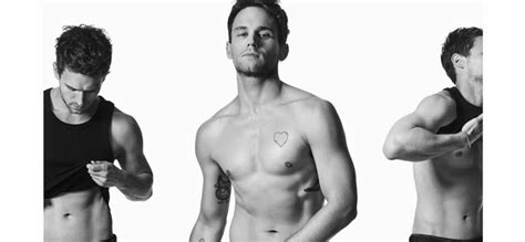 Brandon Flynn In Nieuwe Ondergoedcampagne Van Calvin Klein Winqnl