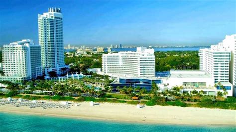 Fontainebleau Miami Beach Hotel And Room Tour Endless Summer Florida