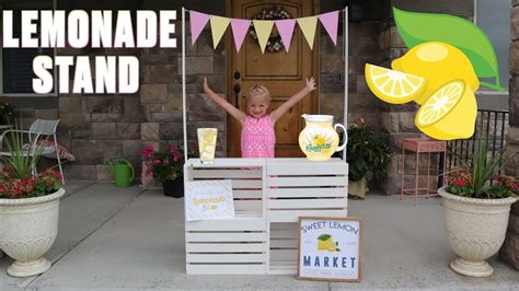 how to make a lemonade stand diy with wood pallets for lemonade party the man the music the