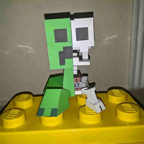 Skeleton Minecraft Papercraft Creeper