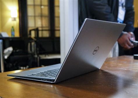 Dell Xps 13 Developer Edition Hands On Review Is This Linux Laptop