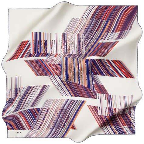 Noor neelofa, also known as neelofa, has been taking her company to the international level with excellent marketing and quality products. Pin de elham haghnia en scarf | Seda