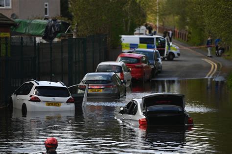 These Pictures Show Devastation After Flooding In Leabrook Road