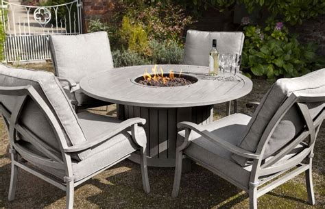 Enjoy summery meals with your family with one of our stylish garden dining sets. Hartman Portland Lounge Gas Fire Pit Set (Platinum) - (PORSET05) - Garden Furniture World