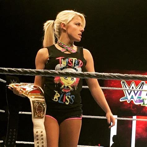 Wwe Raw Womens Championship Wwes Current Champions And Future