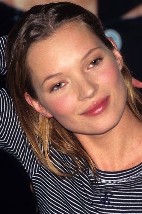 These 16 Beauty Looks Were Massive 20 Years Ago 90s Makeup Look Barely There Makeup 90s Makeup