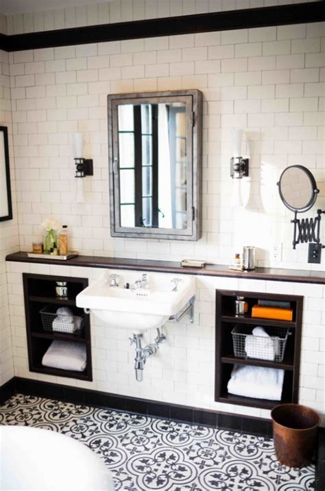 For the best bathroom tile ideas, you can mix two or more tile colors. Amazing Black And White Bathroom Design With A Retro Vibe ...