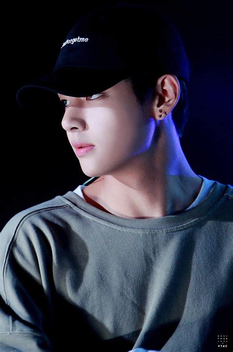 Taehyungs Side Profile Is A Masterpiece Allkpop Forums