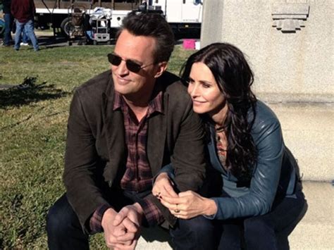 The friends star dated graham back in 2002, but they proved their professionalism by appearing opposite one another in. Your jaws would drop dead when you hear that Courteney Cox ...