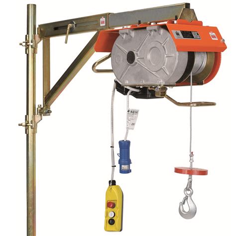 110v Electric Scaffold Hoist 150kg Capacity 40m Cable With Support Arm