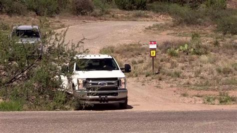 Outside The Roadblock To Sen John Mccains Cornville Arizona Home