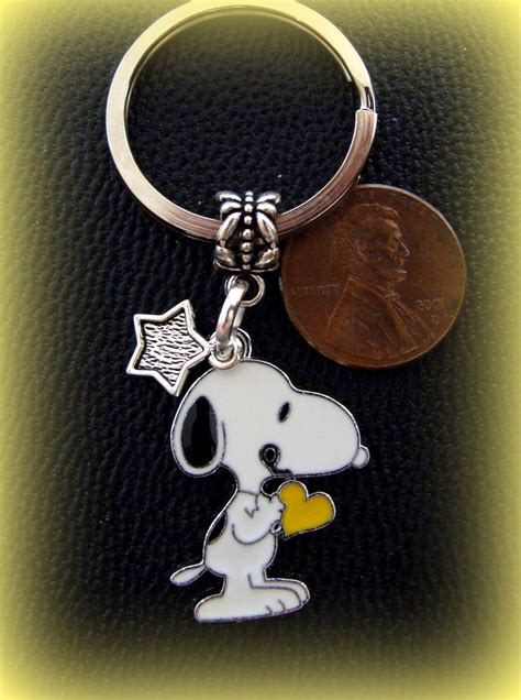 Unique Snoopy Looking Dog Keychain Jewelry Darling Dog Etsy Uk
