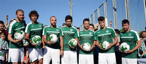 May 04, 2021 · bu adamda oyle bir hal var ki, sanki 1940'lardan 60'lara kadar yasamis, sonra yok olmus, sonra 2000'lerde dirilmis gibi. BALKANLARDA TARİHİ ESERLER HAYAT BULUYOR - Balkan ...