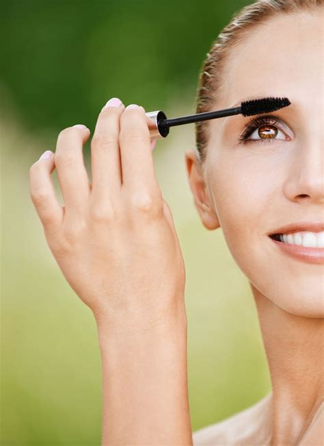 How To Regrow Over Plucked Or Thinning Eyebrows Regrow Eyebrows