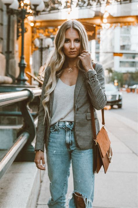 OUTFIT: Checked Blazer - the Trend Piece of this Fall Season 2017 | Feel Wunderbar