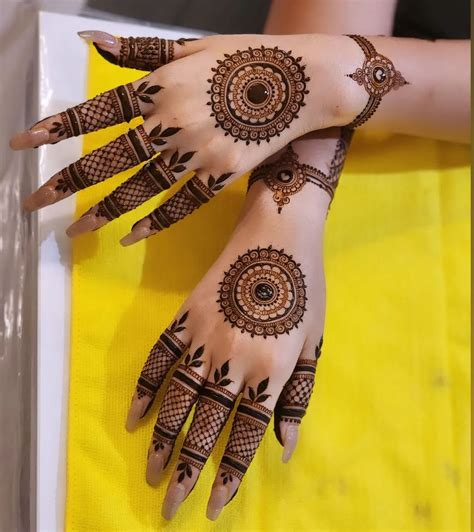 Mandala And Gol Tikki Mehndi Designs Special And Stylish Mehndi Designs