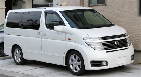 Nissan Elgrand I E50 1997 2002 Minivan Outstanding Cars