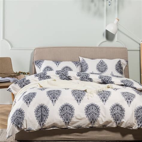 Shop for black and white comforter sets queen at bed bath & beyond. Bohemian Style Black and White Rustic Western Paisley ...