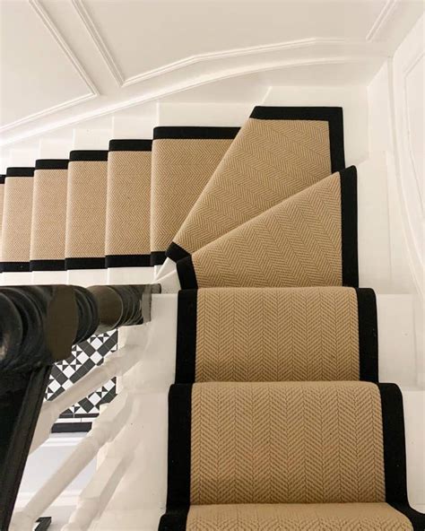 37 Stair Runner Ideas For A Stylish Home Makeover In 2023