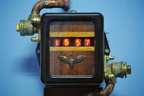 Steampunk Nixie Tube Wall Clock No 1 The Bug €18500 Via Etsy