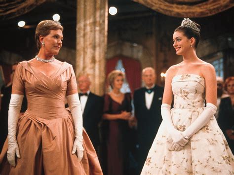 Anne Hathaway Wedding Dress Princess Diaries