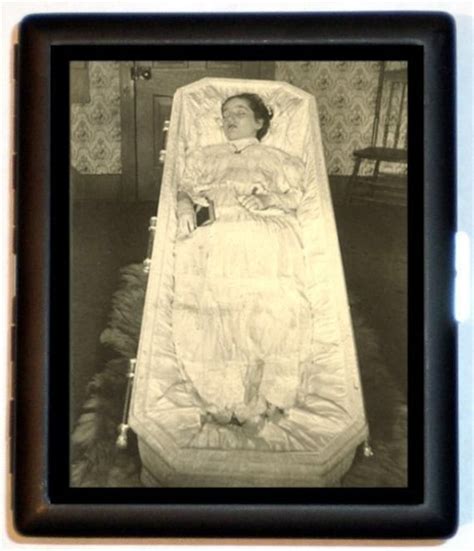 Post Mortem Postmortem Victorian Women In Coffin Weird Sad
