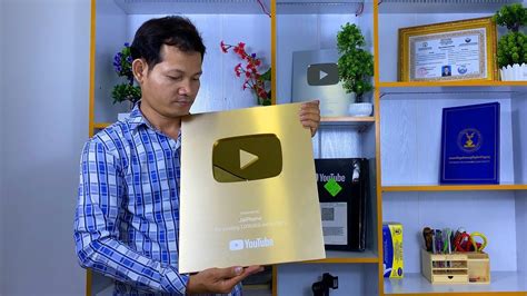 Unboxing Youtube Gold Play Button 1 Million Subscribers 😍 Youtube