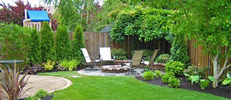 We love fantastic gardening ideas of all stripes and, if you're familiar with our site, you know that we love to share our very favorites. Mulch - Greendell Landscape Solutions