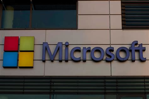 Microsoft alerta a sus usuarios sobre estafadores que finge en ser ...