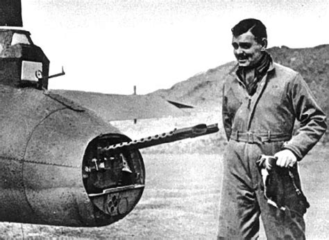Photo Waist Gunner Clark Gable With 8th Air Force B 17f Bomber