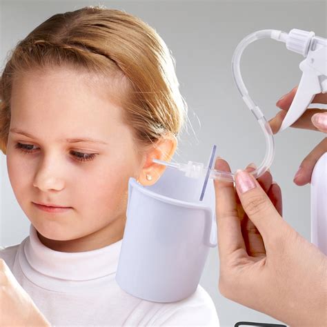 10pcsset Ear Wax Cleaner Earwax Removal Kit Ear Wash Bottle Basin