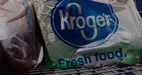 Check spelling or type a new query. Kroger Pay gives customers new mobile payment option - QR ...