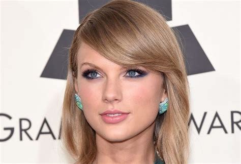 Taylor Swift Sends Legal Threat To Blogger Who Asked Her To Denounce