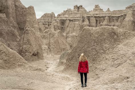The Best Of The Badlands Hiking Trails The Five Foot Traveler