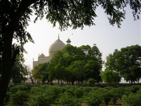 Taj Mahal And Its Garden Nsrns Flickr
