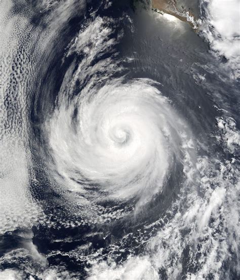 ‘average Atlantic Hurricane Season To Reflect More Storms Us Harbors
