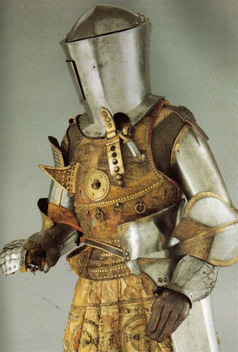 Medieval Armour Historical Armor Medieval Armor Knight Armor