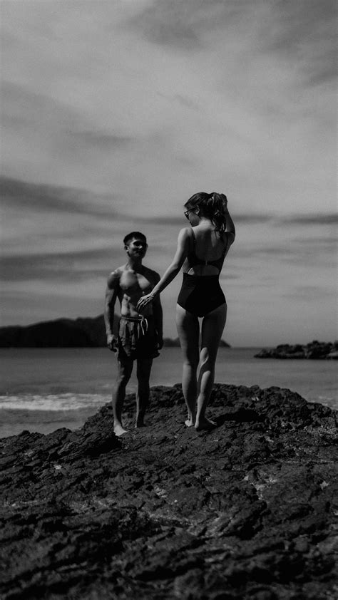 Island Hopping Couple Photography In El Nido Palawan Philippines — Redsheep