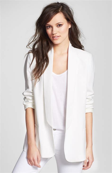 White Blazers For Every Style And Occassion Sointheknow