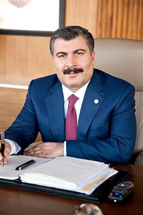 Jun 17, 2021 · sağlık bakanı fahrettin koca, sosyal medya hesabından yaptığı paylaşımda koronavirüse karşı mücadelede, son 24 saat içinde 1 milyon 582 bin 232 doz aşı yapıldığını bildirdi. Fahrettin Koca Kimdir? | MaksatBilgi