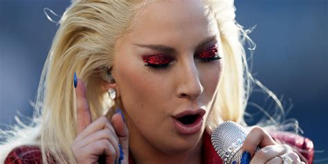 Lady Gagas Star Spangled Eye Makeup Was The Real Mvp Of Superbowl 50